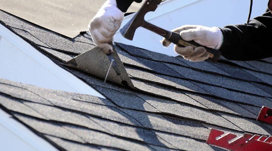 Professional gutter cleaning in Roland, AR